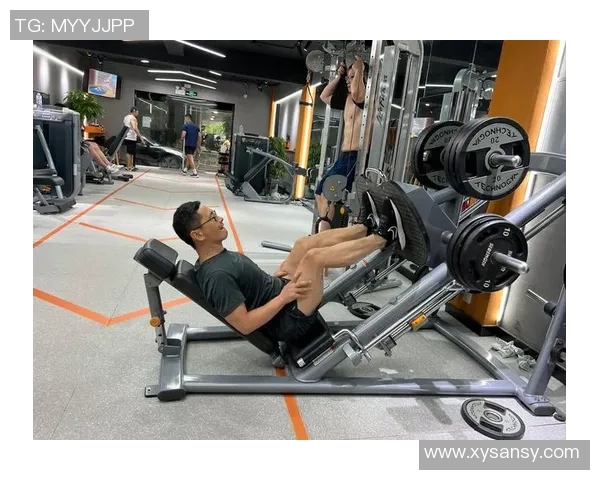 高强度有氧与力量训练结合提升体型与耐力的有效方法解析 高强度有氧与力量训练结合提升体型与耐力的有效方法解析