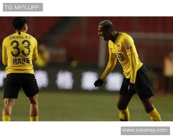 博阿维斯与布拉加激战正酣比分悬念迭起引发球迷热议